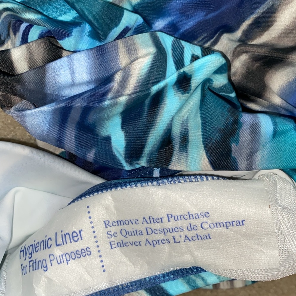 NEW Dreamsuit bathing suit - Picture 5 of 11